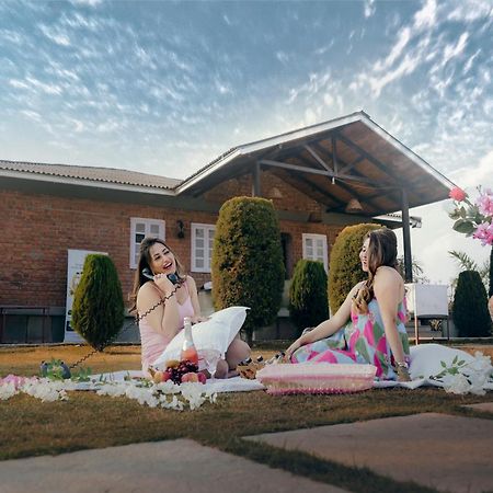 Вілла The Earth Farm Нашик Екстер'єр фото
